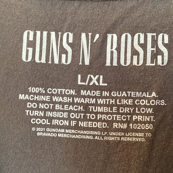 Guns-N-Roses t-shirt size L/XL in pre-owned condition for collection - Picture 3 of 6